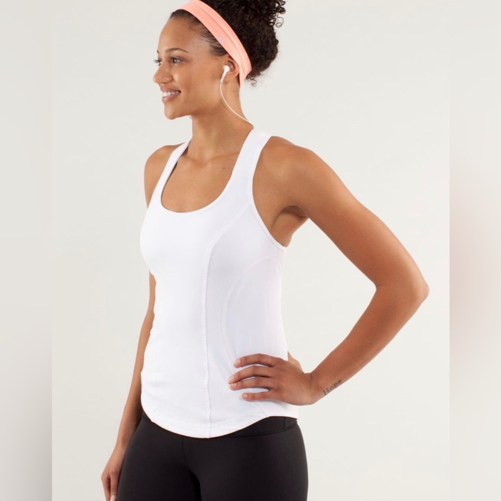 Vintage Lululemon Cardio Kick Tank Top Racerback White Media Pocket Bra Mesh